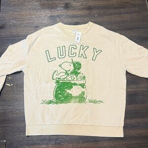 Lucky Graphic Sweatshirt